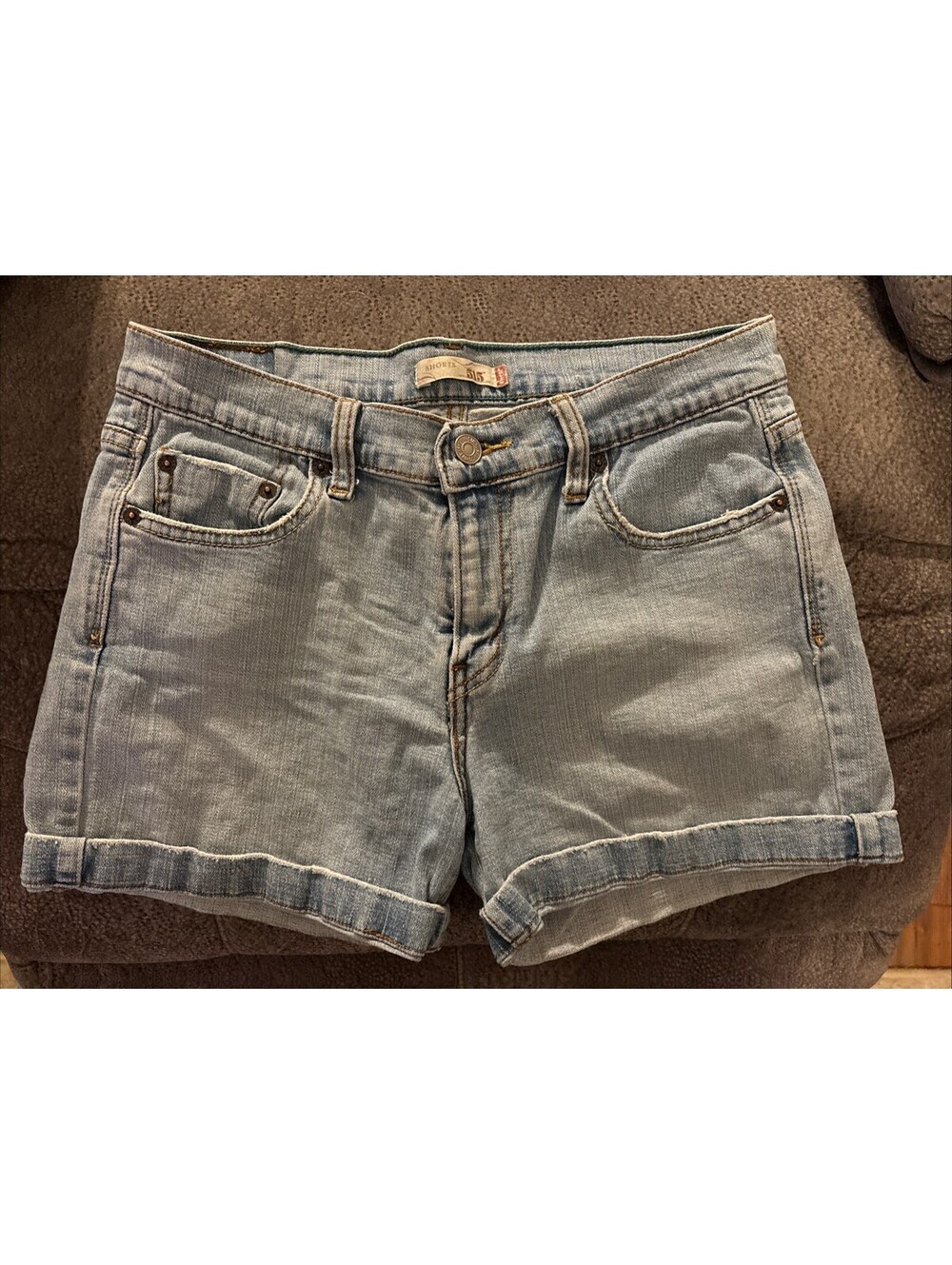Y2K Vintage Levi Shorts Size 4